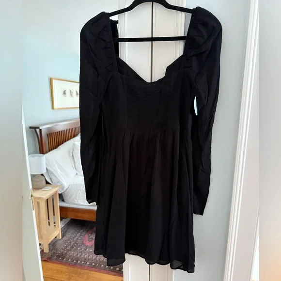 Hill House Felicity Dress - NWT M! Little Black Dress/Mini Summer Dress - Picture 4 of 6